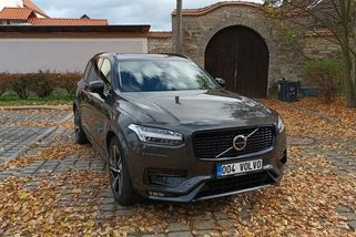 7denní test Volvo XC90 B6: Komfortní klenot na kolech, který se nám vůbec nechtělo vracet | Jirka Louthan testuje pro AutoŽivě